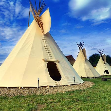 Hotel Teepee Camp Lounky Chodouny Esterno foto