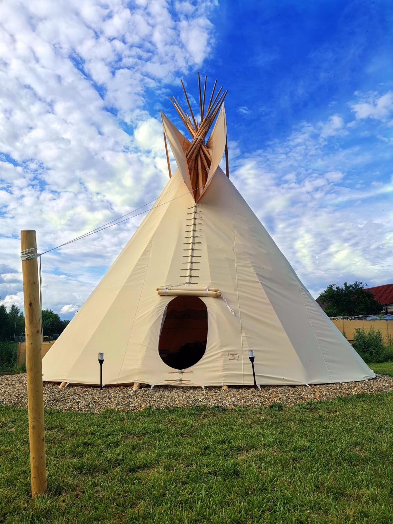 Hotel Teepee Camp Lounky Chodouny Esterno foto