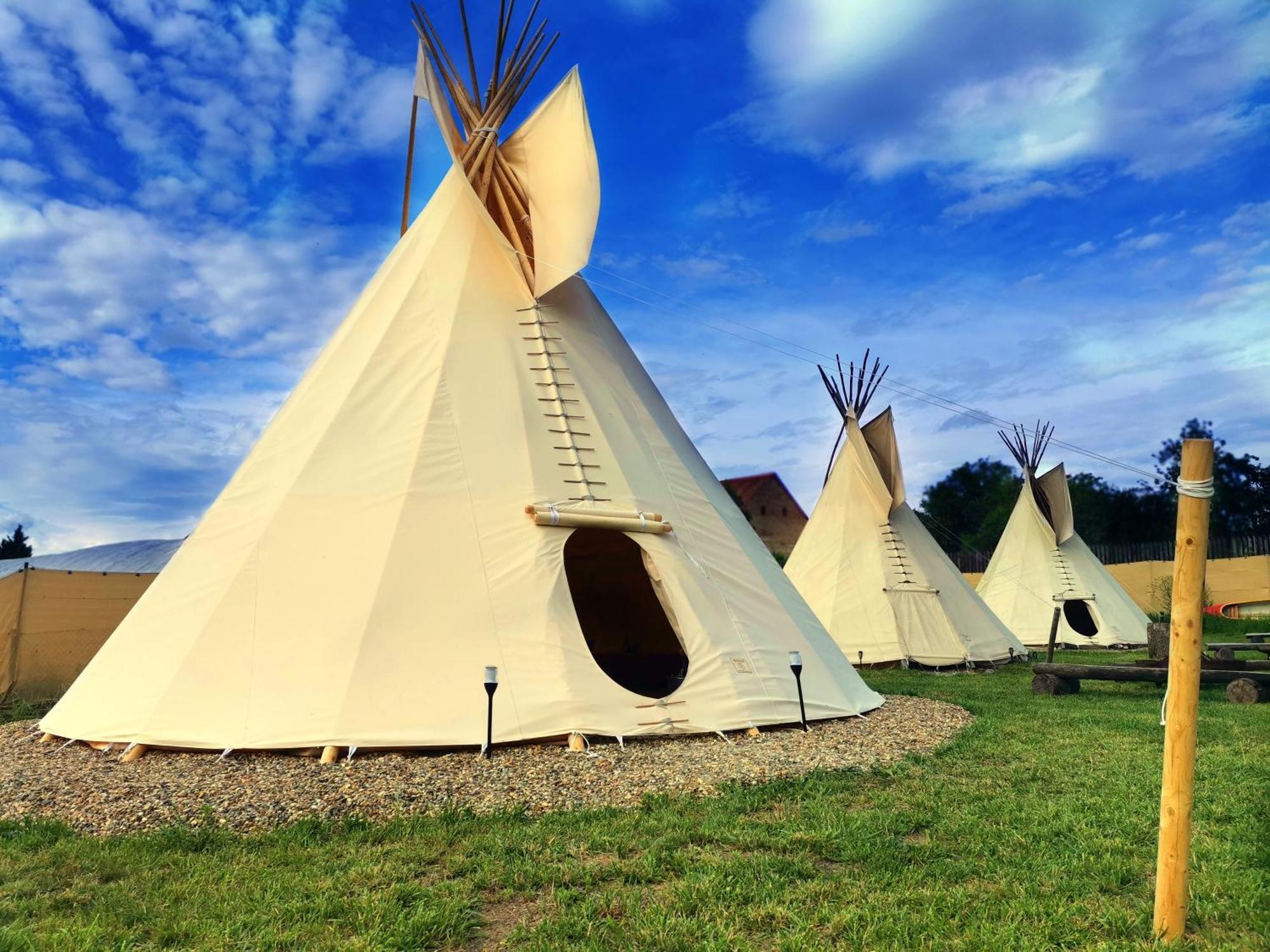 Hotel Teepee Camp Lounky Chodouny Esterno foto